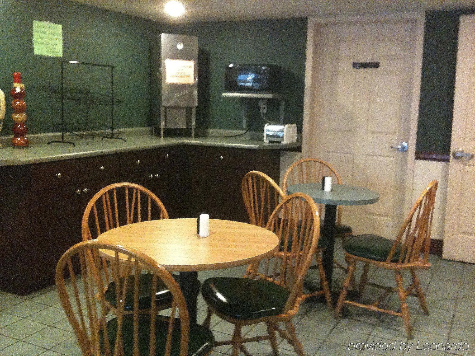 Budgetel Inn And Suites Plus Helen Restaurant billede